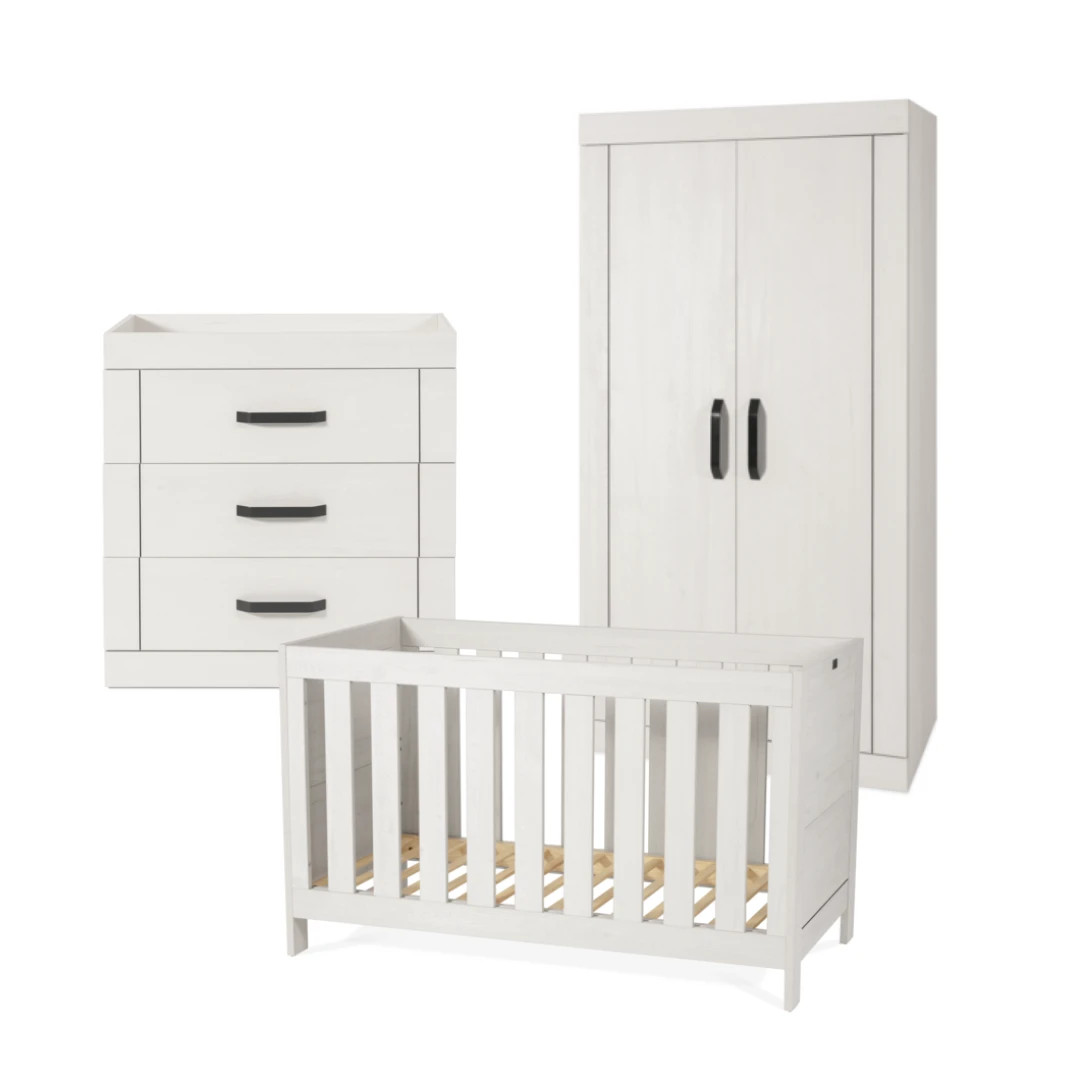 Silver Cross Alnmouth 3 Piece Nursery Furniture Set 2 Silver Cross Alnmouth 3 Piece Nursery Furniture Set - Image 2