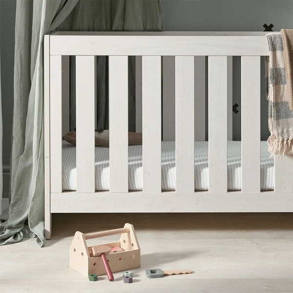Silver Cross Alnmouth 3 Piece Nursery Furniture Set 4 Silver Cross Alnmouth 3 Piece Nursery Furniture Set - Image 4