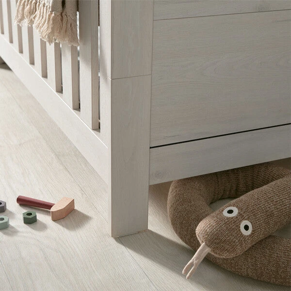 Silver Cross Alnmouth 3 Piece Nursery Furniture Set 6 Silver Cross Alnmouth 3 Piece Nursery Furniture Set - Image 6