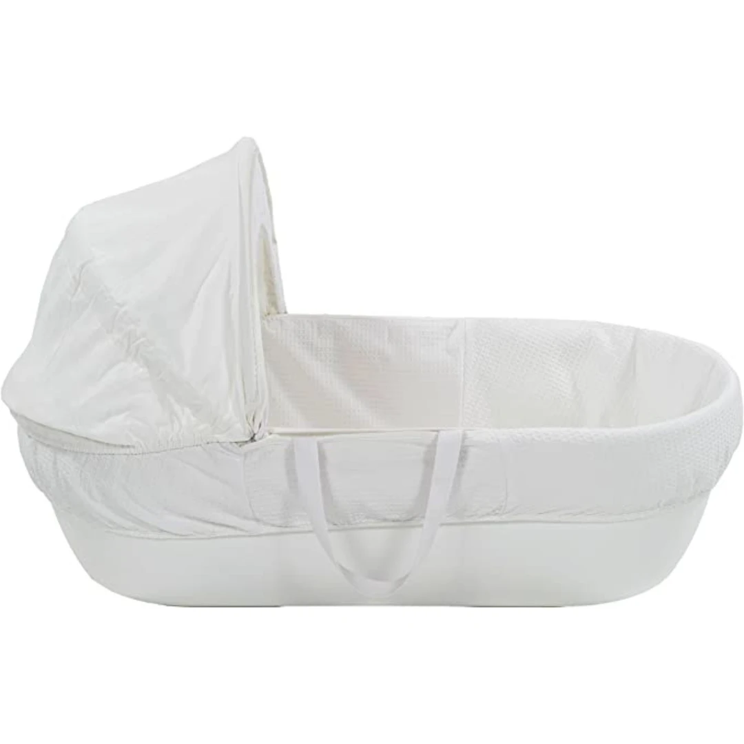 Shnuggle® Shnuggle Moses Basket With Covers & Mattress - White 2 Shnuggle® Shnuggle Moses Basket With Covers & Mattress - White - Image 2