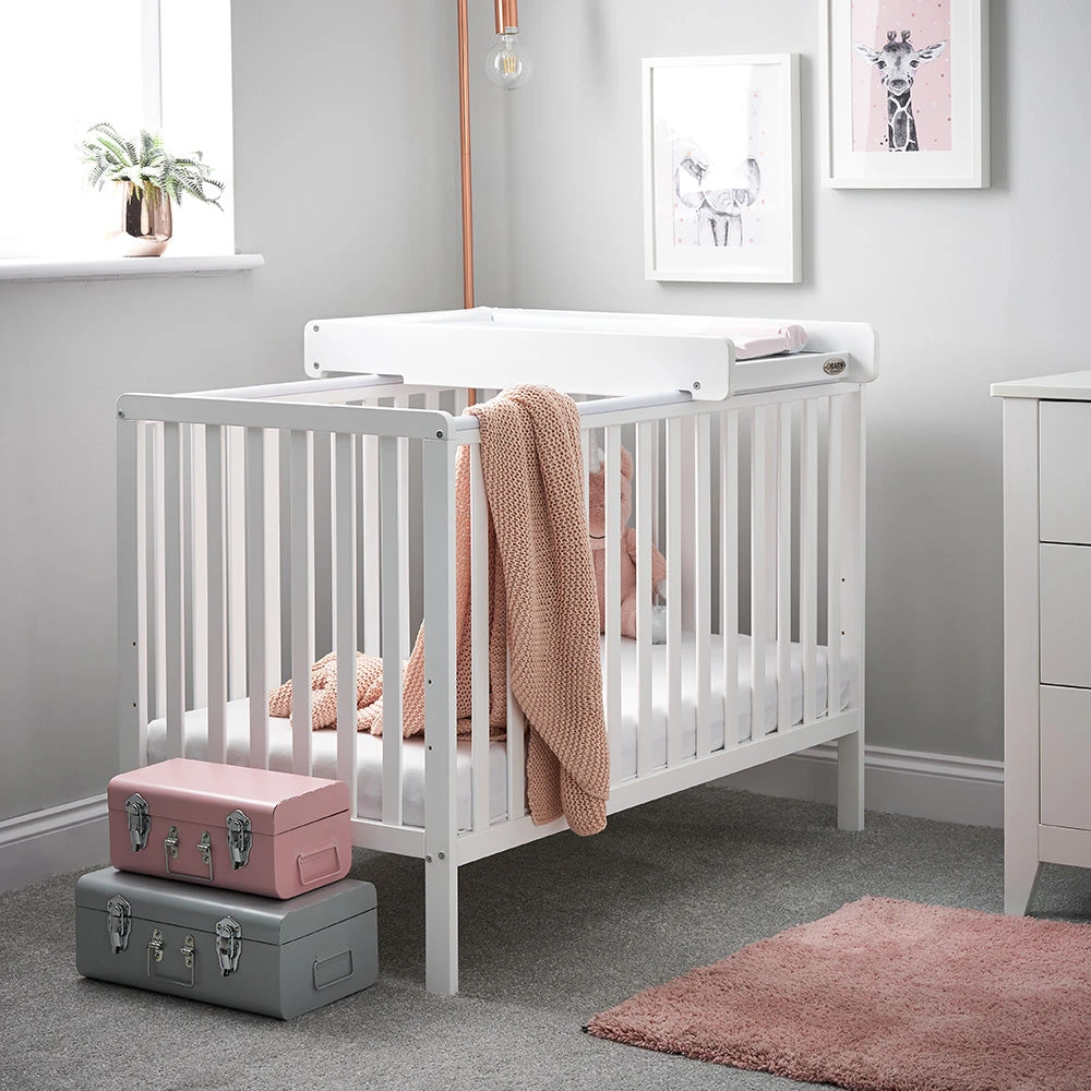 Obaby Bantam Cot - White 2 Obaby Bantam Cot - White - Image 2