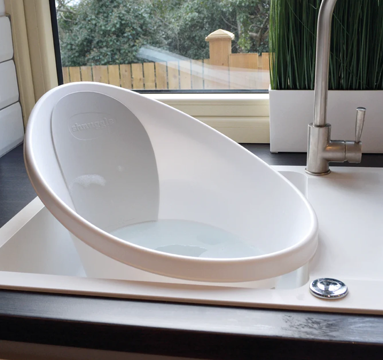 Shnuggle® Shnuggle Baby Bath With Bump And Plug | Blossom 6 Shnuggle® Shnuggle Baby Bath With Bump And Plug | Blossom - Image 6