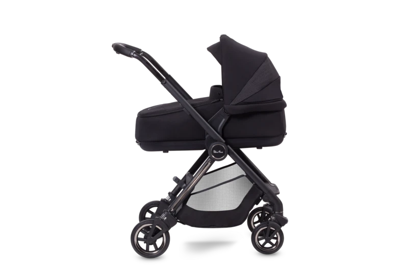 Silver Cross Dune Pushchair, Compact Carrycot & Dream I-Size Travel Pack - Space Black 2 Silver Cross Dune Pushchair, Compact Carrycot & Dream I-Size Travel Pack - Space Black - Image 2