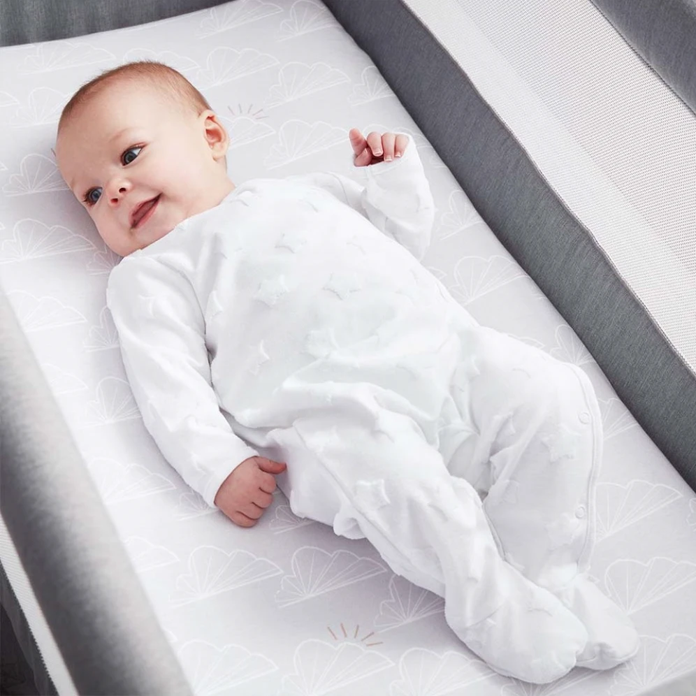 Shnuggle® Shnuggle Air Cot Bedding Set | Grey 4 Shnuggle® Shnuggle Air Cot Bedding Set | Grey - Image 4