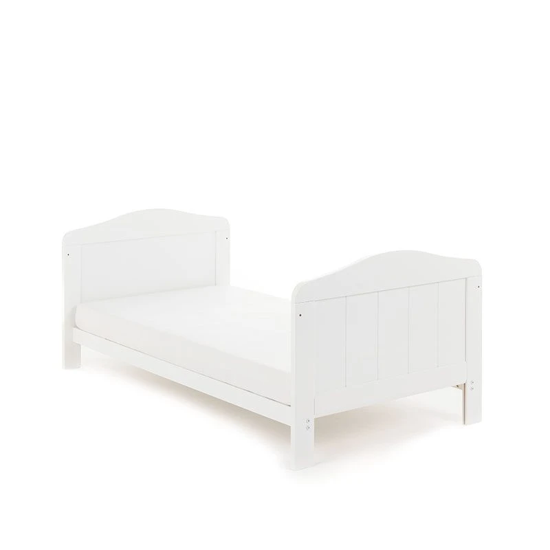 Obaby Whitby Cot Bed & Foam Mattress - White 4 Obaby Whitby Cot Bed & Foam Mattress - White - Image 4