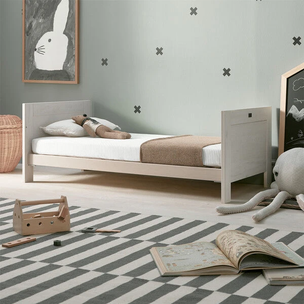 Silver Cross Alnmouth 3 Piece Nursery Furniture Set 8 Silver Cross Alnmouth 3 Piece Nursery Furniture Set - Image 8